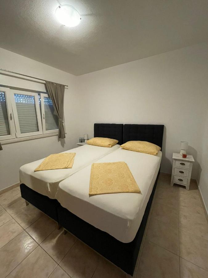 טרוגיר Apartments Mavarcica מראה חיצוני תמונה